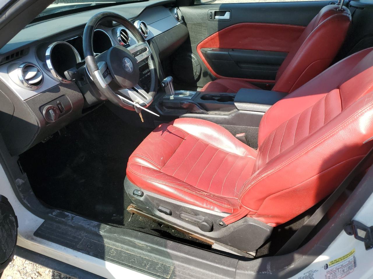 2005 Ford Mustang VIN 1ZVHT84N455240142 Copart auction photo, side / front end damage thumbnail 7