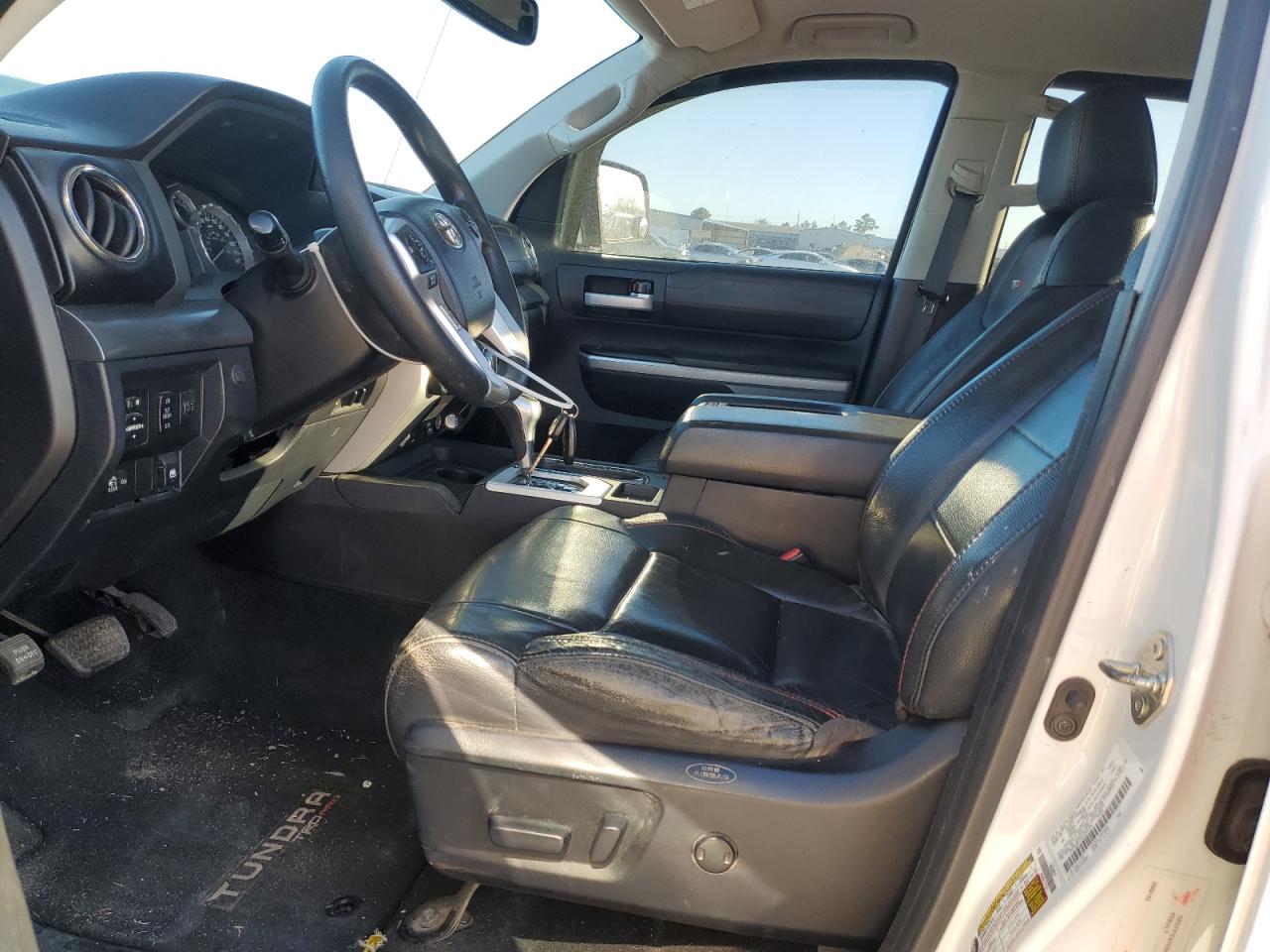 2016 Toyota Tundra VIN 5TFDW5F1XGX509138 Copart auction photo, front end / minor dent/scratches damage thumbnail 7
