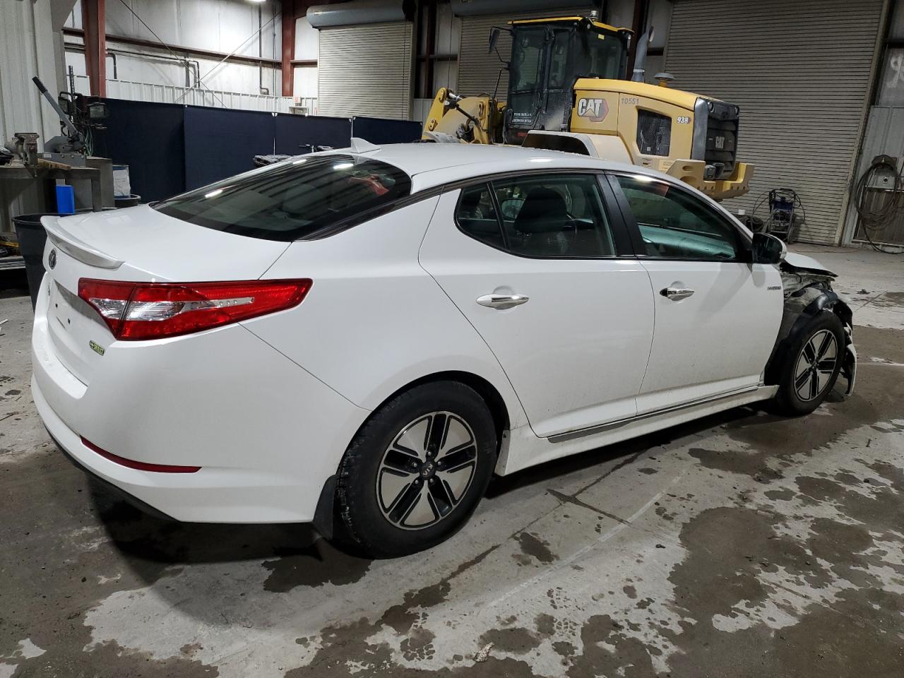 2013 KIA Optima VIN KNAGM4AD3D5042762 Copart auction photo, front end damage thumbnail 3