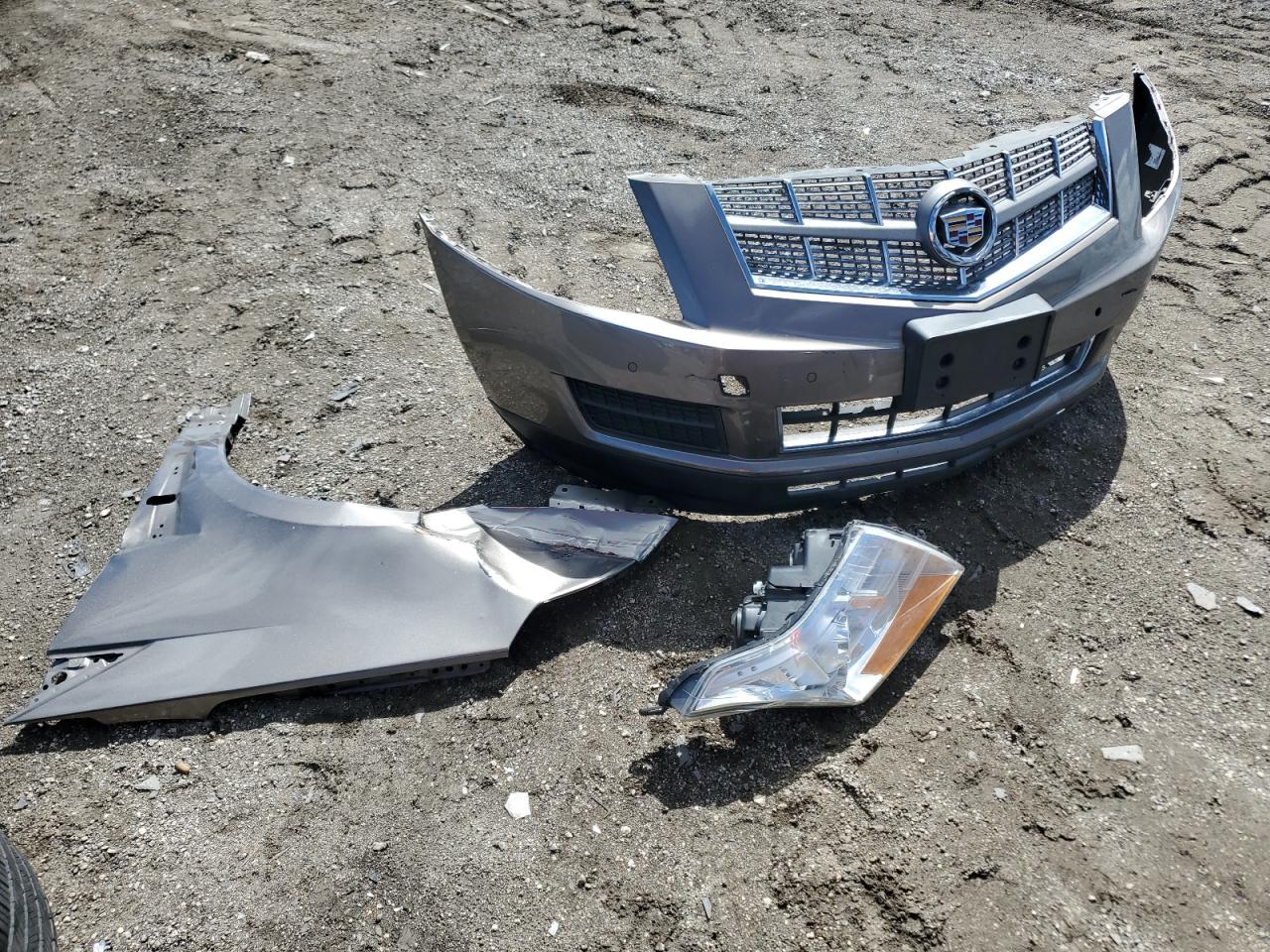 2011 Cadillac SRX VIN 3GYFNDEY7BS673925 Copart auction photo, front end damage thumbnail 13