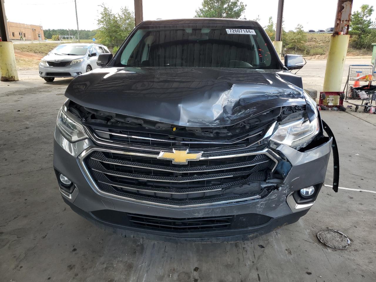 2019 Chevrolet Traverse VIN 1GNEVGKW4KJ217749 Copart auction photo, front end damage thumbnail 5