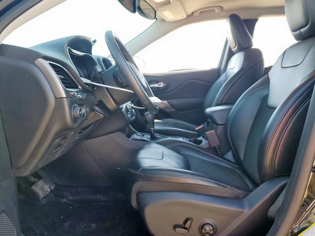 2019 Jeep Grand Cherokee VIN 1C4PJLLB9KD222378 Copart auction photo, side / rear end damage thumbnail 7