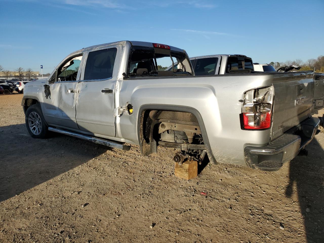 2015 GMC Sierra VIN 3GTU2UEC8FG127895 Copart auction photo, all over damage thumbnail 2