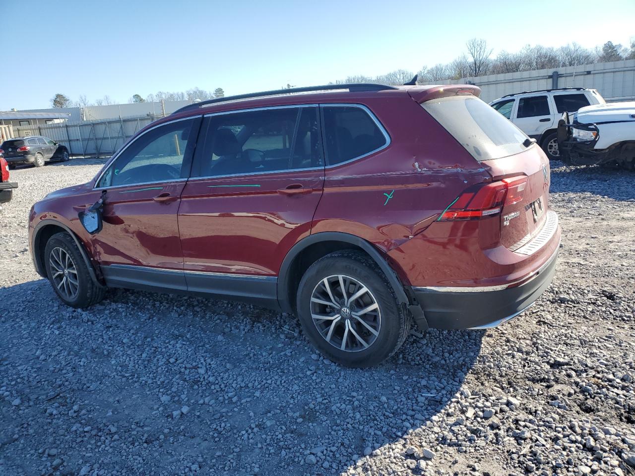 2020 Volkswagen Tiguan VIN 3VV3B7AX7LM030904 Copart auction photo, all over damage thumbnail 2