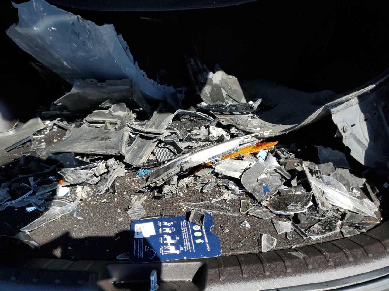 2017 Hyundai Santa Fe VIN 5NMZU3LBXHH024540 Copart auction photo, front end damage thumbnail 15