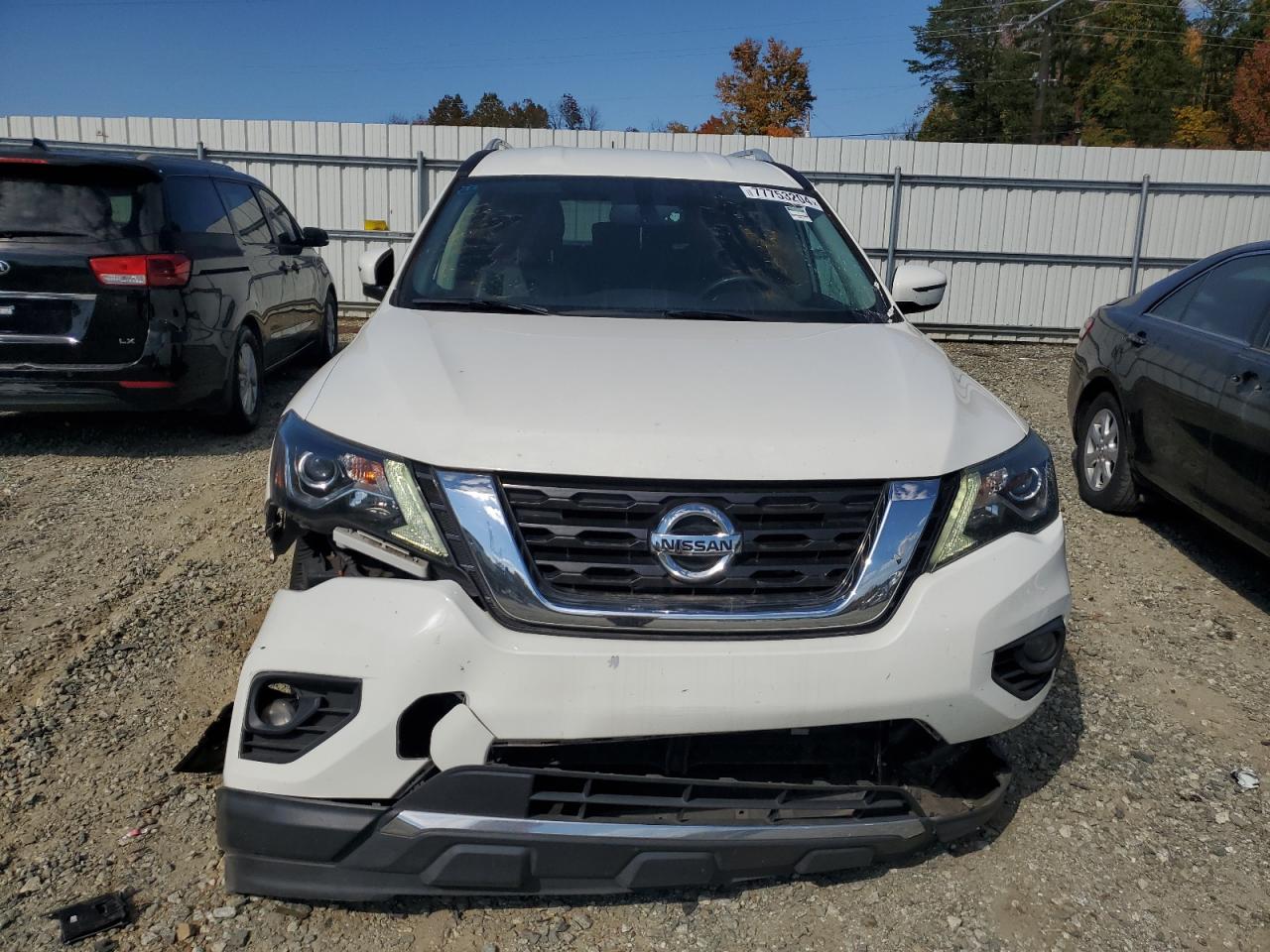2017 Nissan Pathfinder VIN 5N1DR2MN4HC645894 Copart auction photo, front end damage thumbnail 5