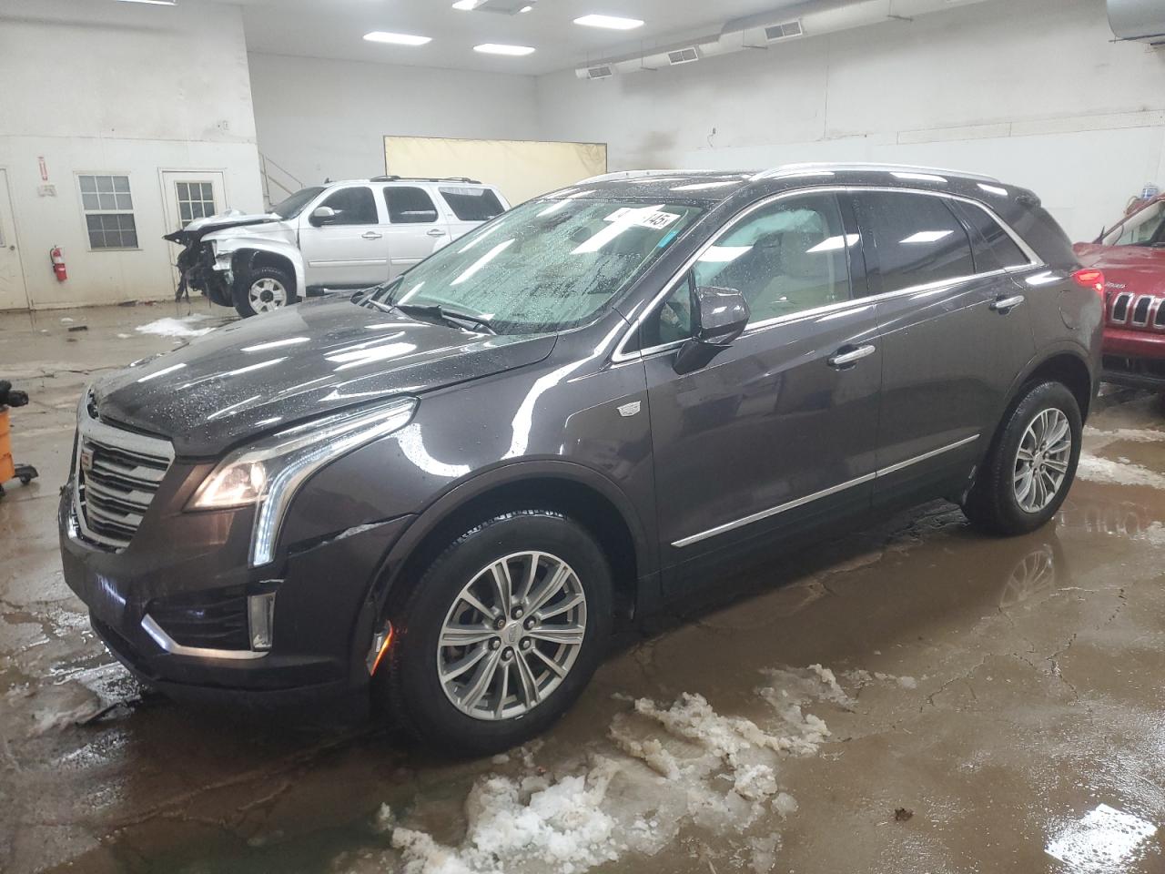 2018 Cadillac XT5 VIN 1GYKNDRSXJZ153451
