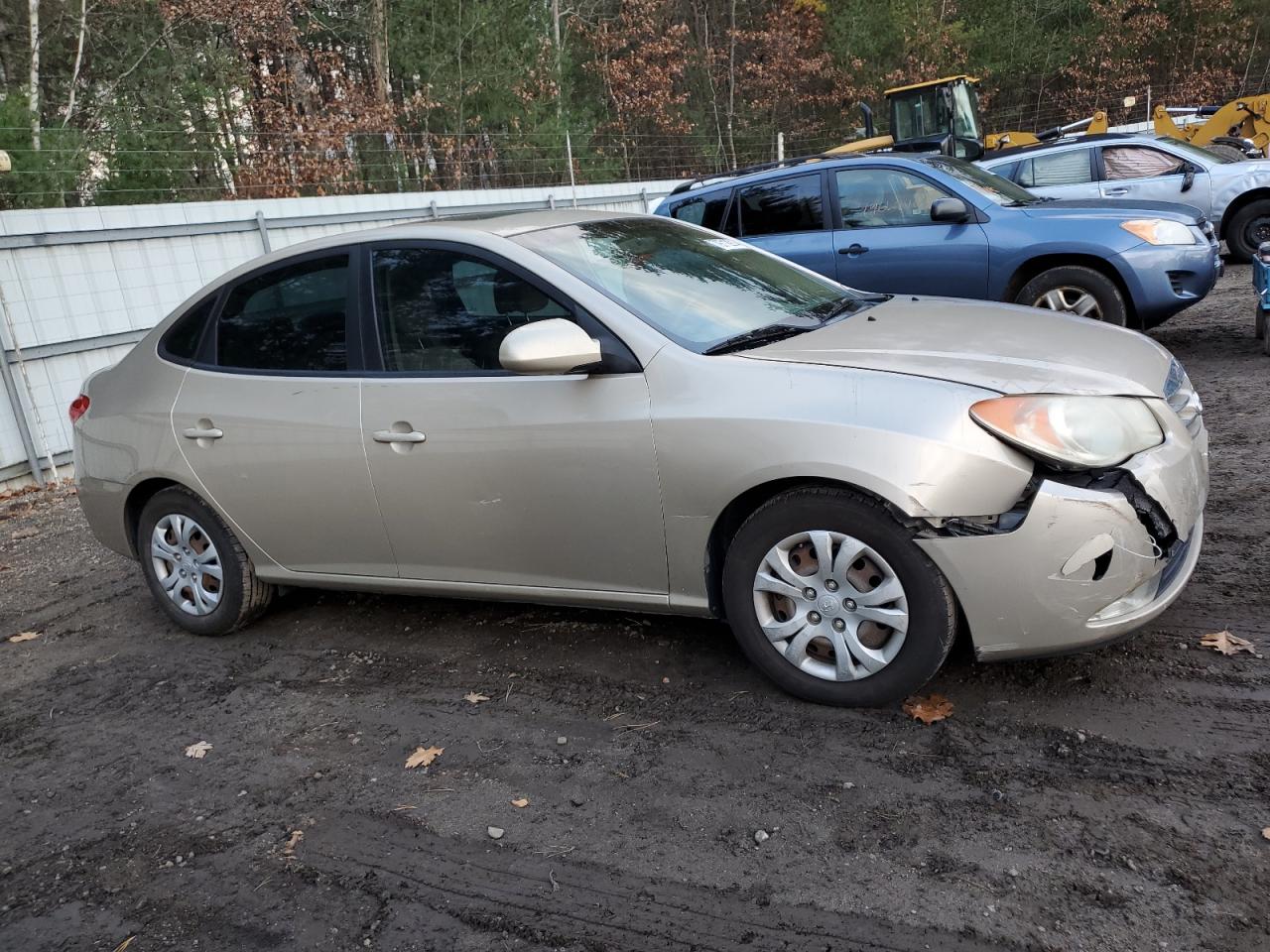 2010 Hyundai Elantra VIN KMHDU4AD3AU071150 Copart auction photo, front end / side damage thumbnail 4