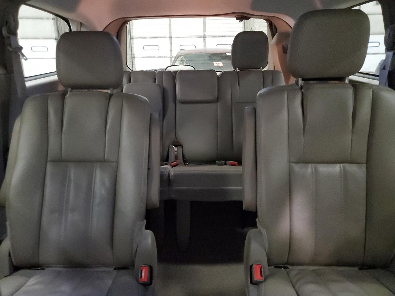 2013 Chrysler Town & Country VIN 2C4RC1BG3DR604670 Copart auction photo, rear end damage thumbnail 10