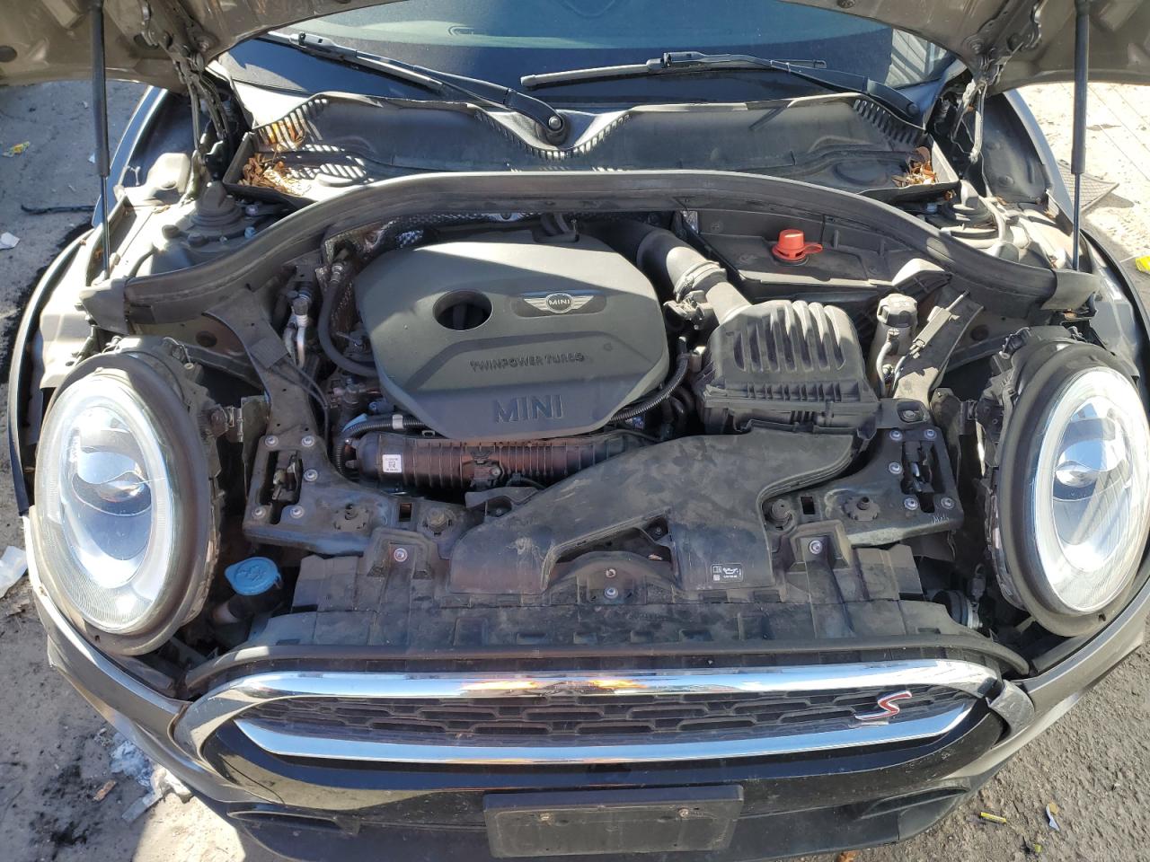 2017 MINI Cooper VIN WMWLU5C52H2E80502 Copart auction photo, front end / minor dent/scratches damage thumbnail 11