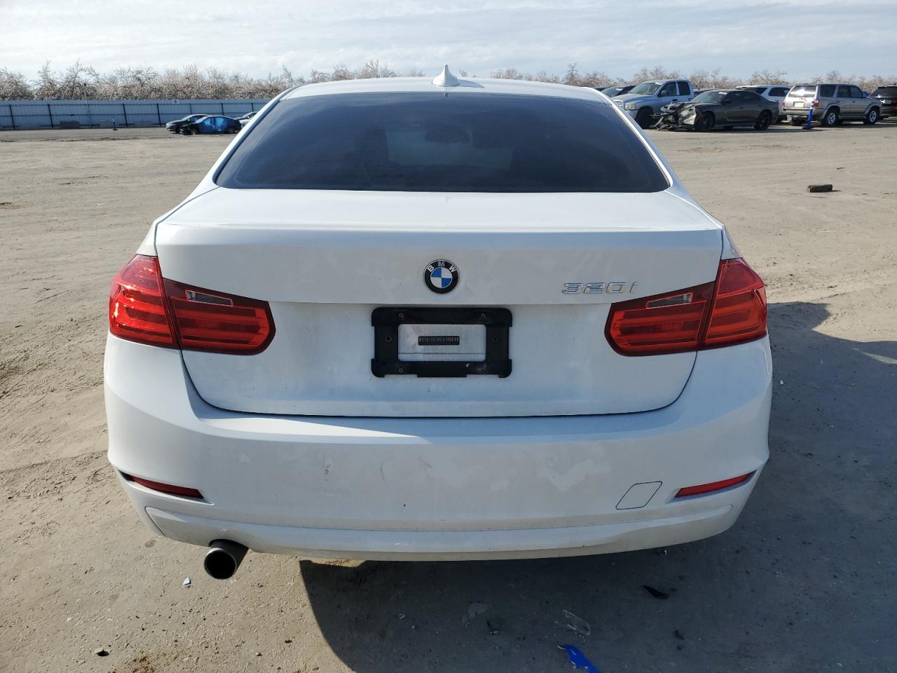 2014 BMW 3er VIN WBA3B1G50ENN90819 Copart auction photo, front end damage thumbnail 6