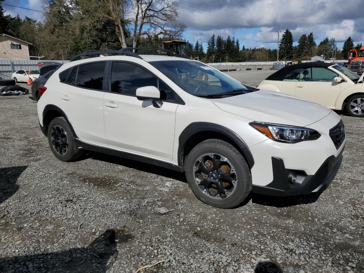 2021 Subaru XV VIN JF2GTAPC4M8236493 Copart auction photo, side damage thumbnail 4