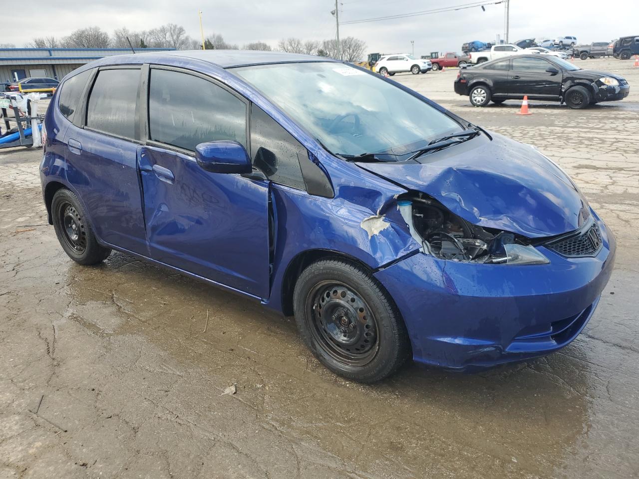 2012 Honda Fit VIN JHMGE8H36CC001085 Copart auction photo, front end / side damage thumbnail 4