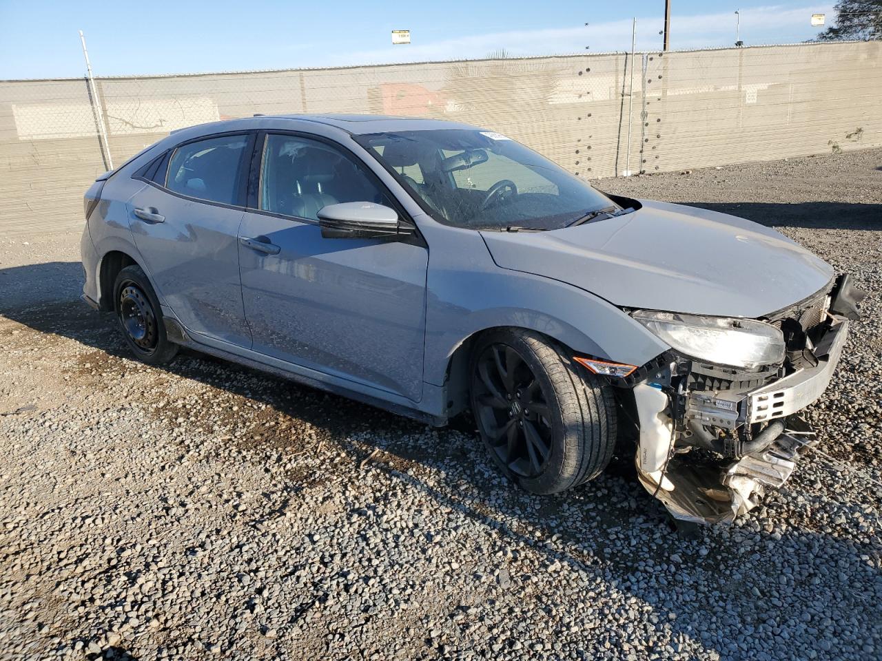 2017 Honda Civic VIN SHHFK7H98HU218392 Copart auction photo, front end damage thumbnail 4