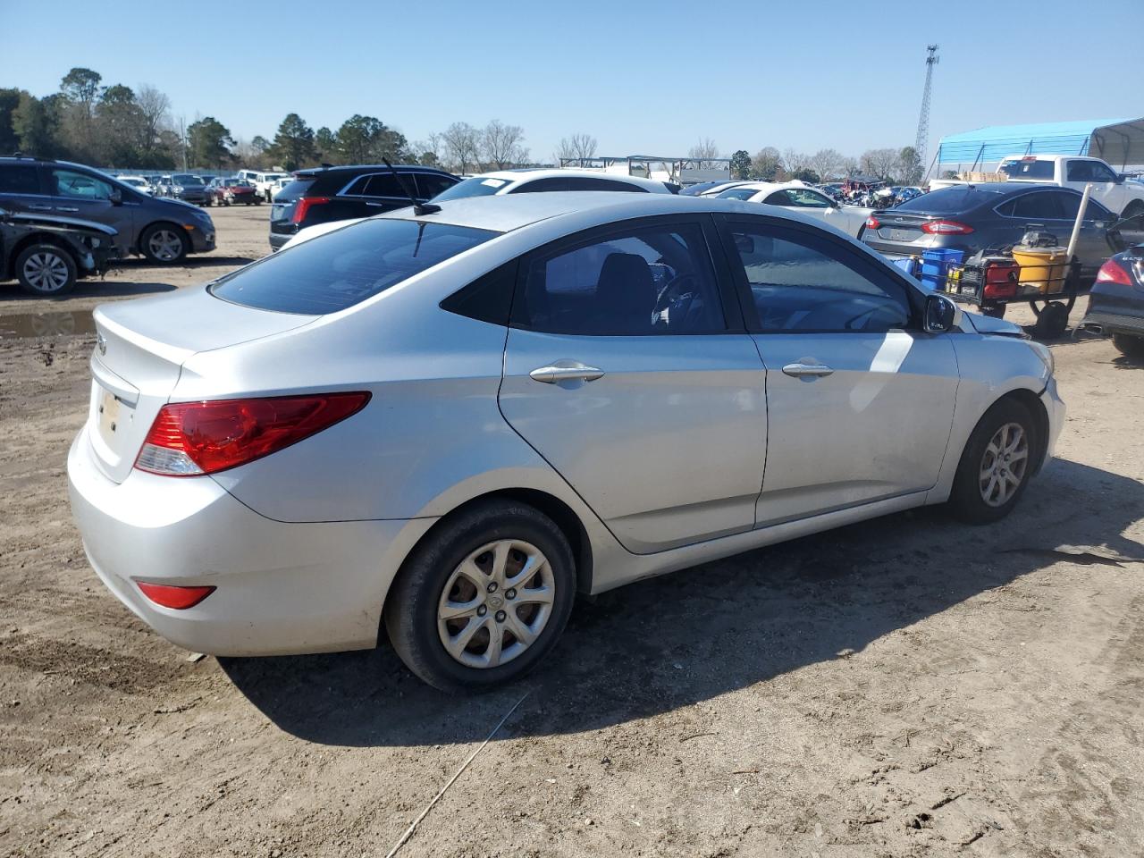 2013 Hyundai Accent VIN KMHCT4AE0DU346582 Copart auction photo, front end damage thumbnail 3