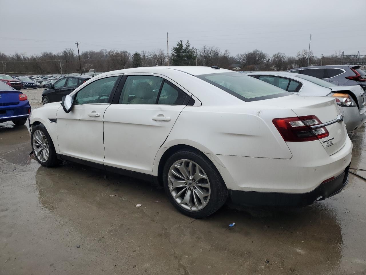 2013 Ford Taurus VIN 1FAHP2F88DG235322 Copart auction photo, front end / side damage thumbnail 2