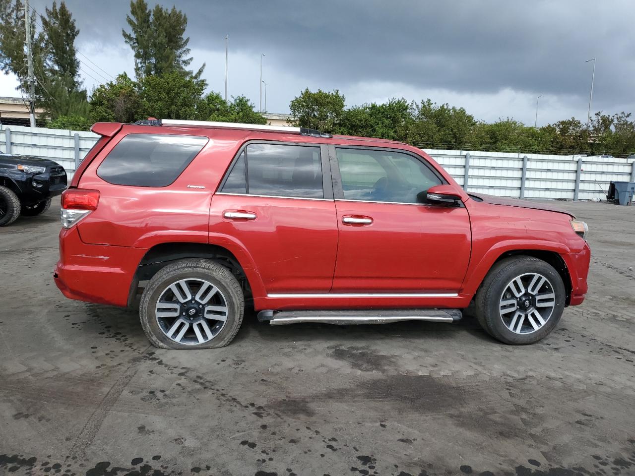2020 Toyota 4Runner VIN JTEBU5JR9L5818823 Copart auction photo, rejected repair / all over damage thumbnail 3