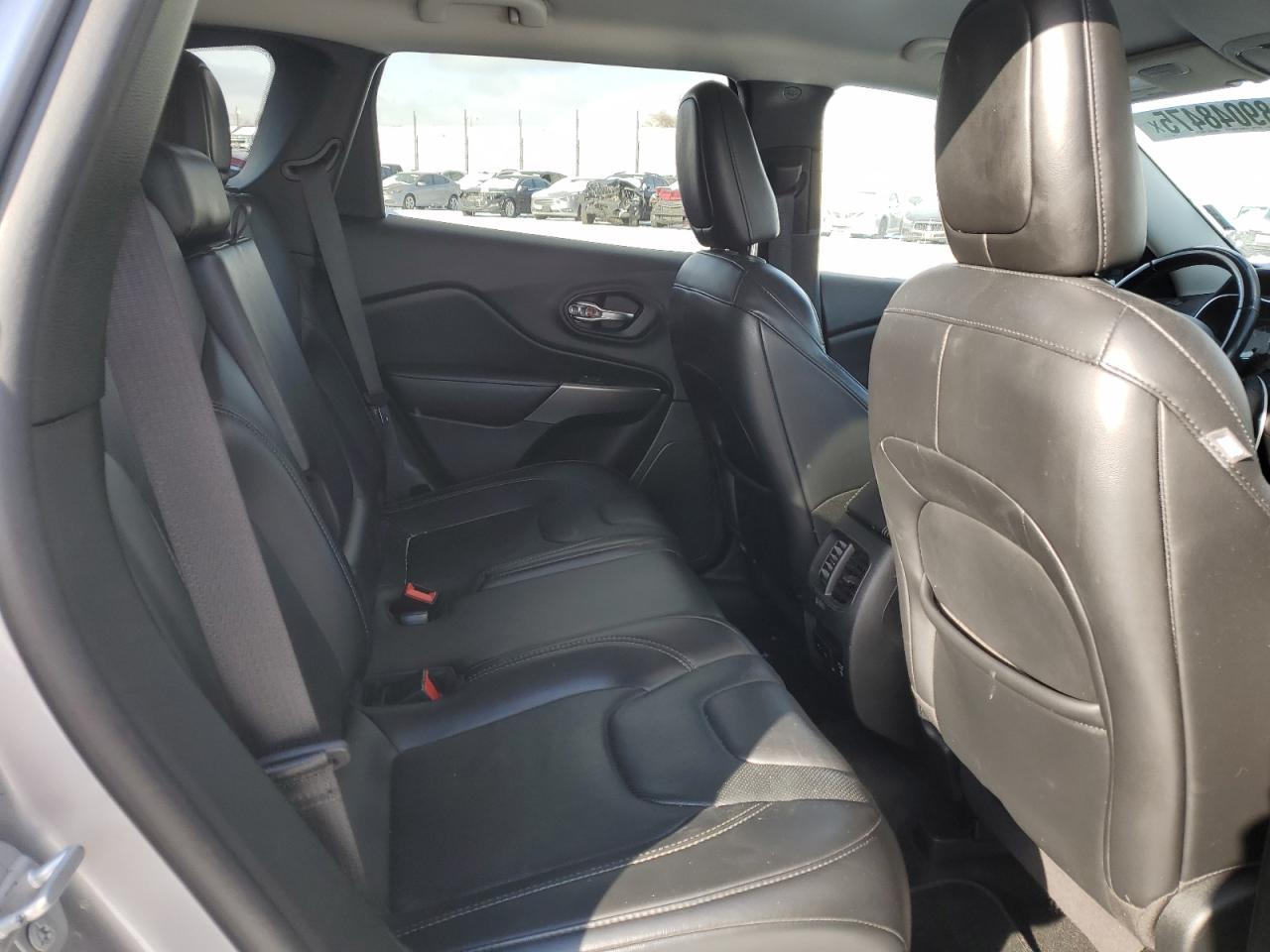 2020 Jeep Grand Cherokee VIN 1C4PJMDX0LD611718 Copart auction photo, front end damage thumbnail 11
