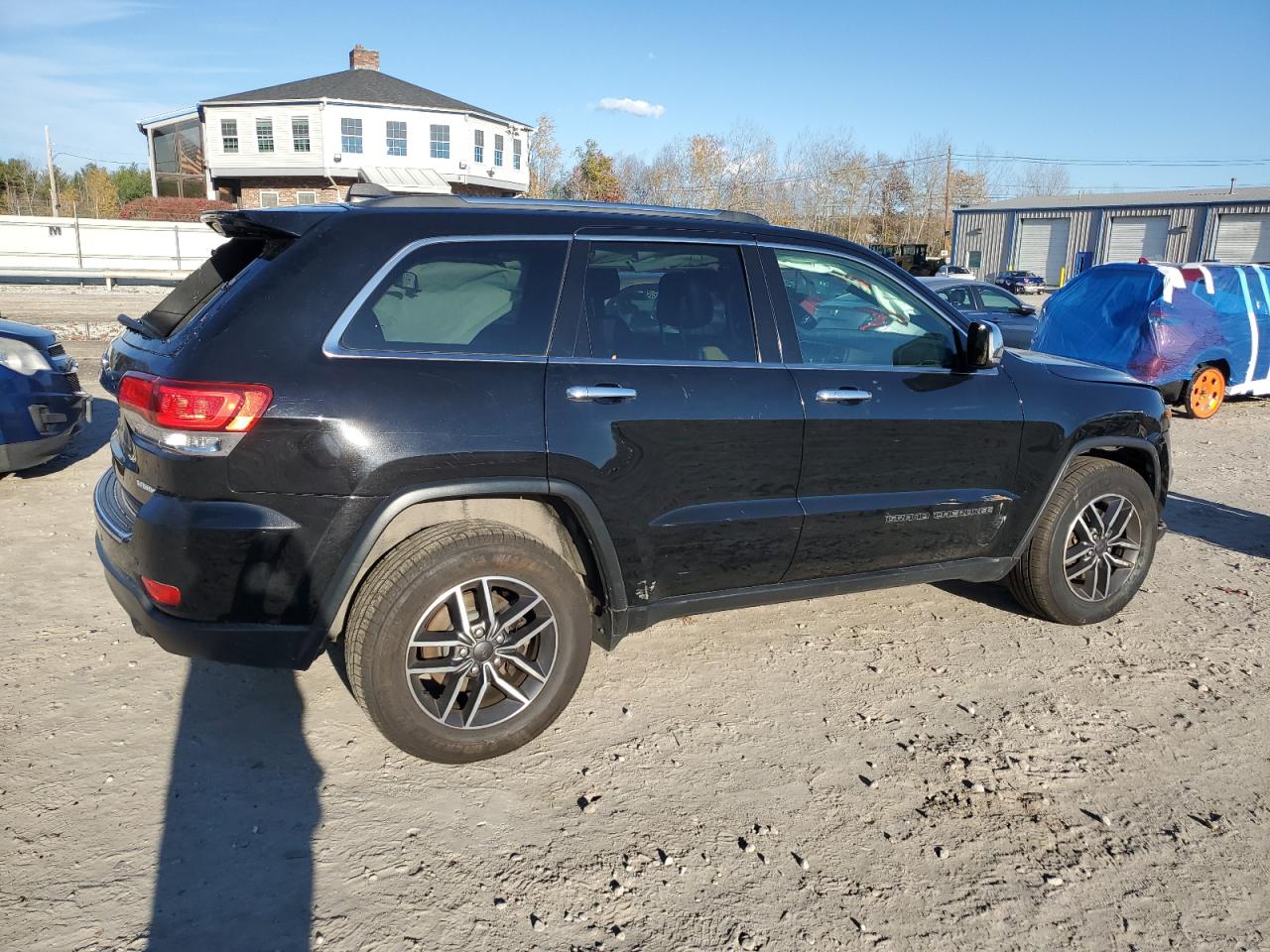 2020 Jeep Grand Cherokee VIN 1C4RJFBG6LC325739 Copart auction photo, all over / minor dent/scratches damage thumbnail 3