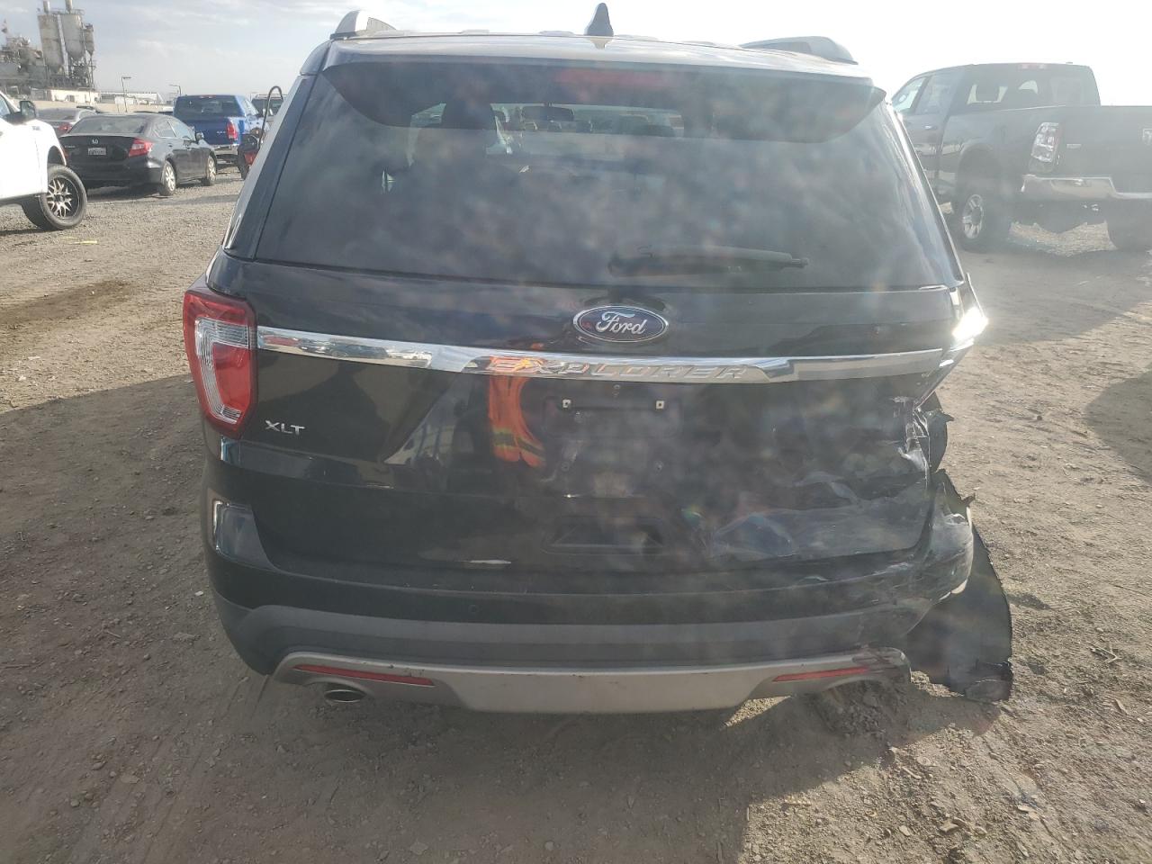 2017 Ford Explorer VIN 1FM5K7D84HGA60855 Copart auction photo, rear end damage thumbnail 6
