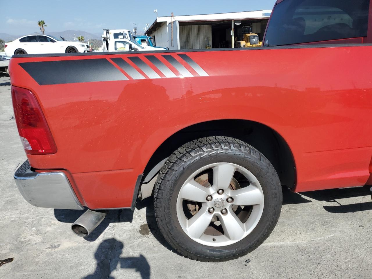 2016 RAM 1500 VIN 3C6JR6AG1GG239451 Copart auction photo, rear end / front end damage thumbnail 10