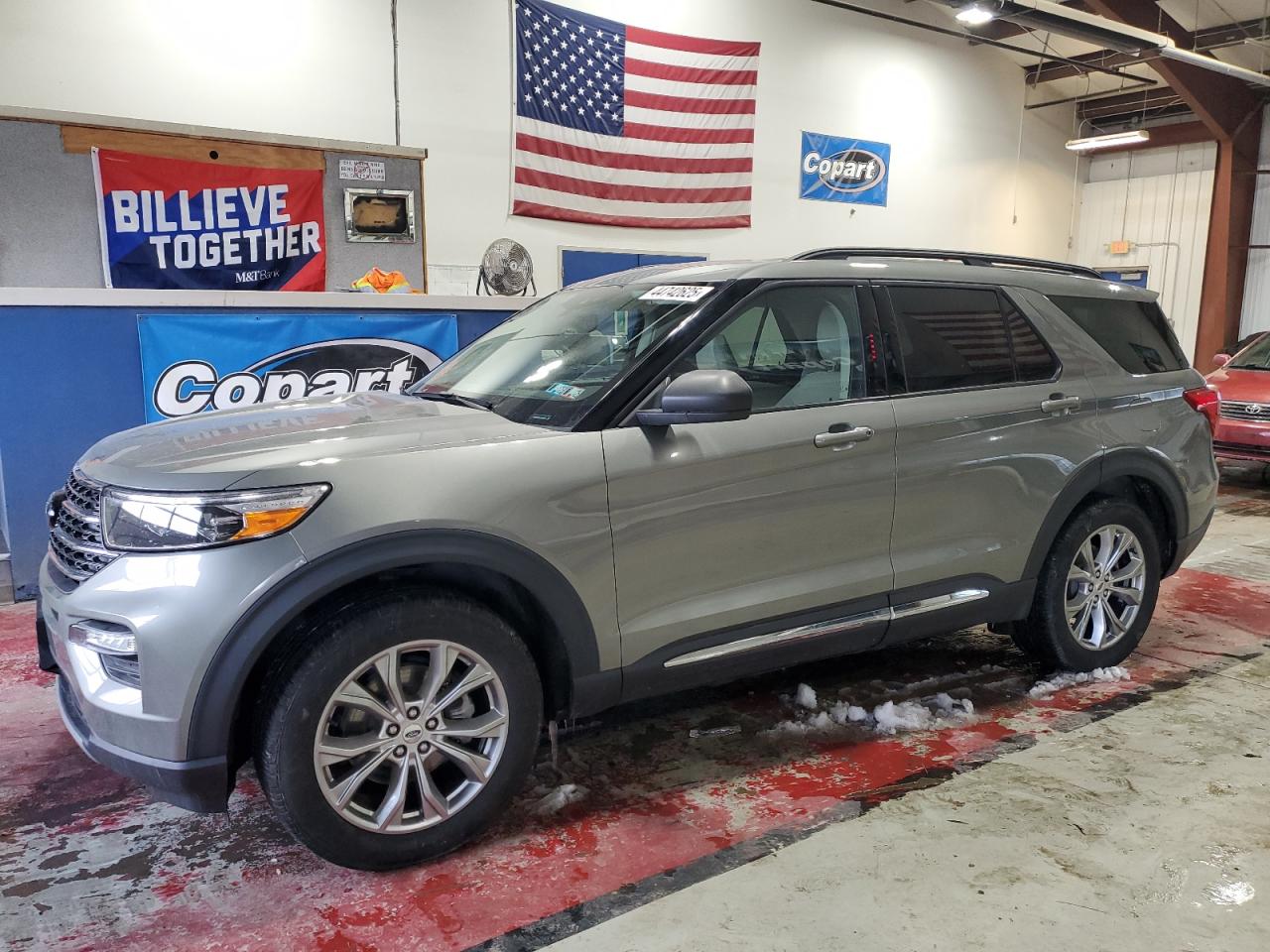 2020 Ford Explorer VIN 1FMSK8DH3LGB19962