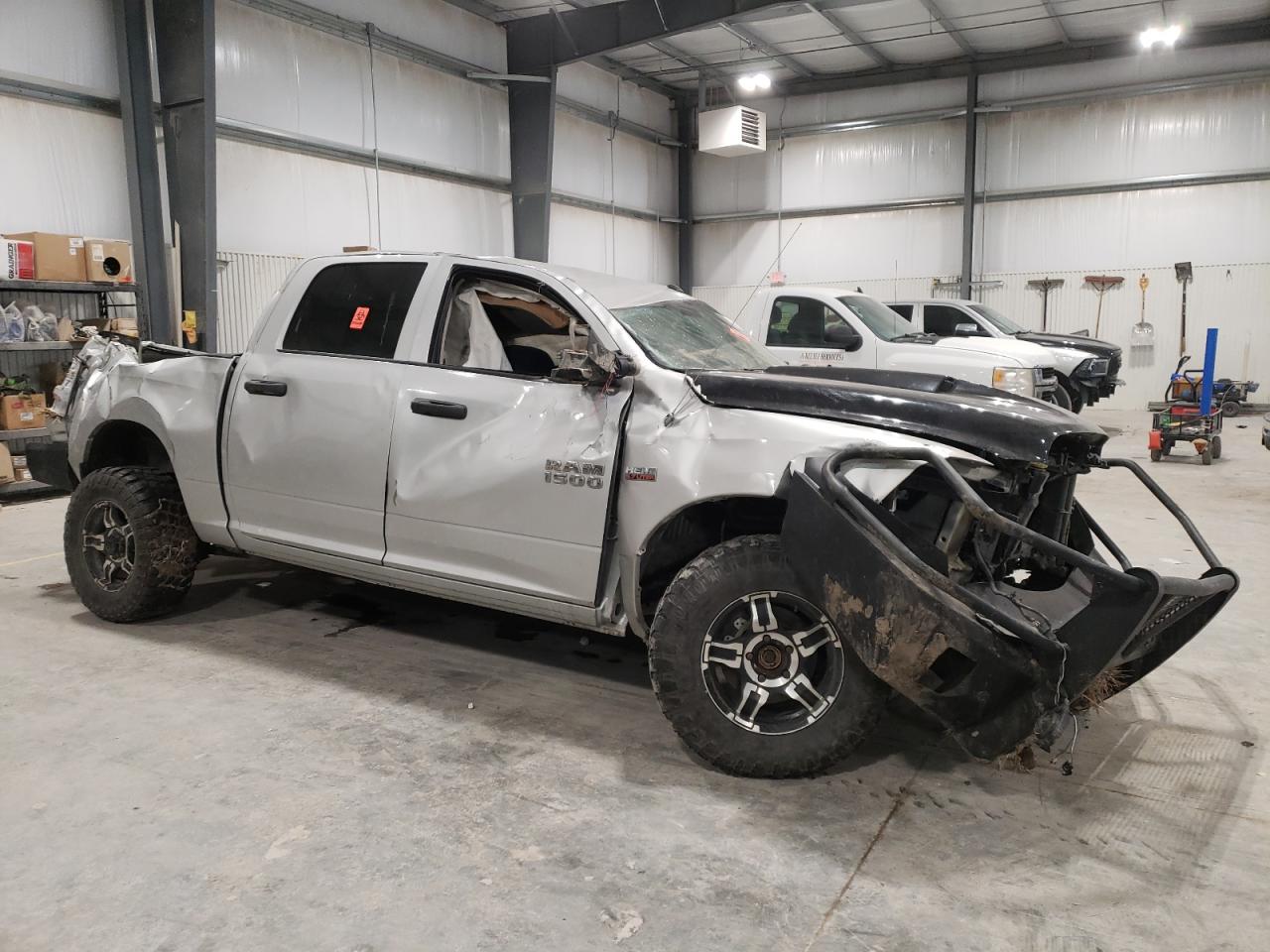 2017 RAM 1500 VIN 3C6RR7KT1HG611103 Copart auction photo, rollover damage thumbnail 4