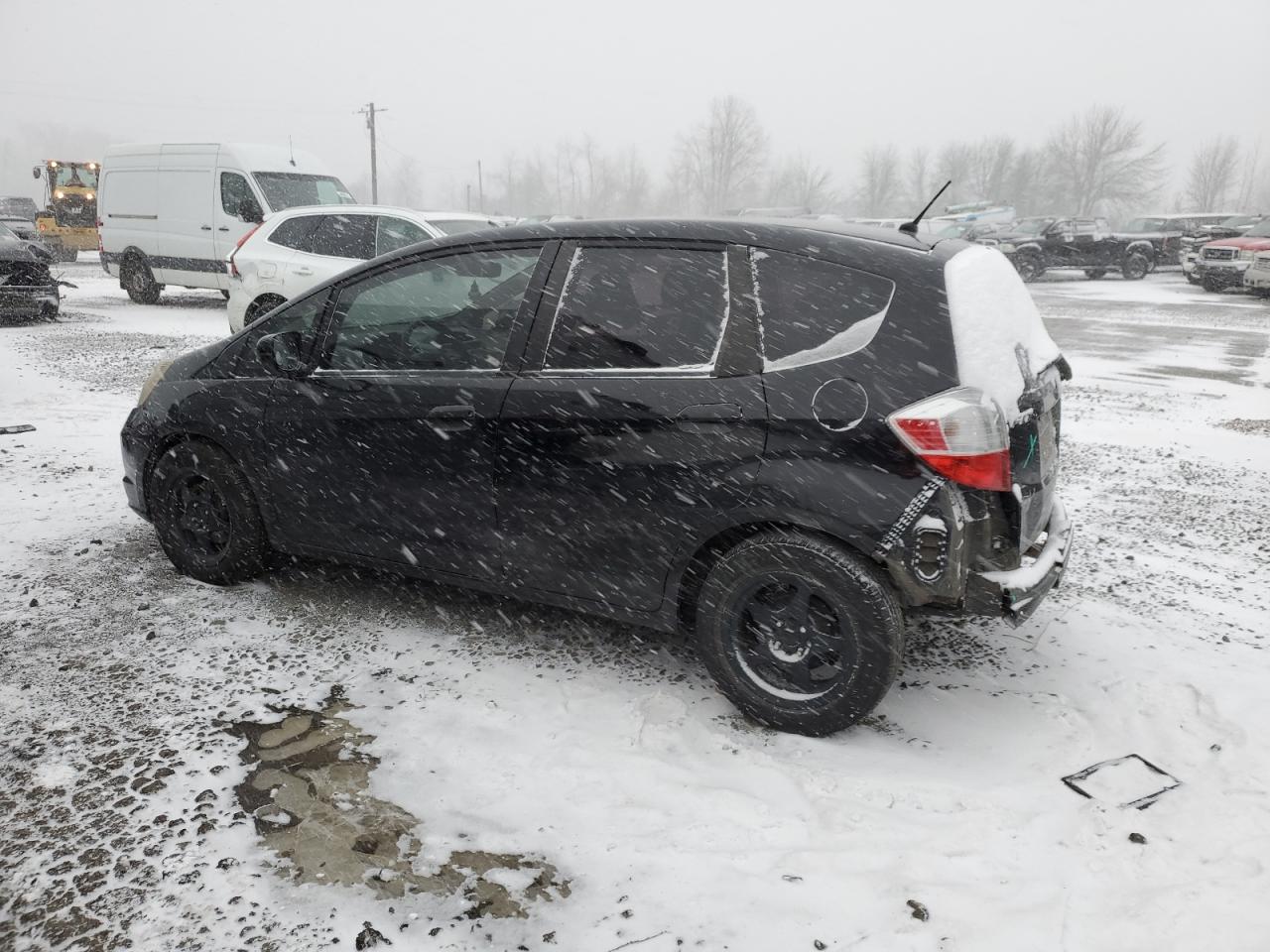2013 Honda Fit VIN JHMGE8H35DC050392 Copart auction photo, rear end damage thumbnail 2