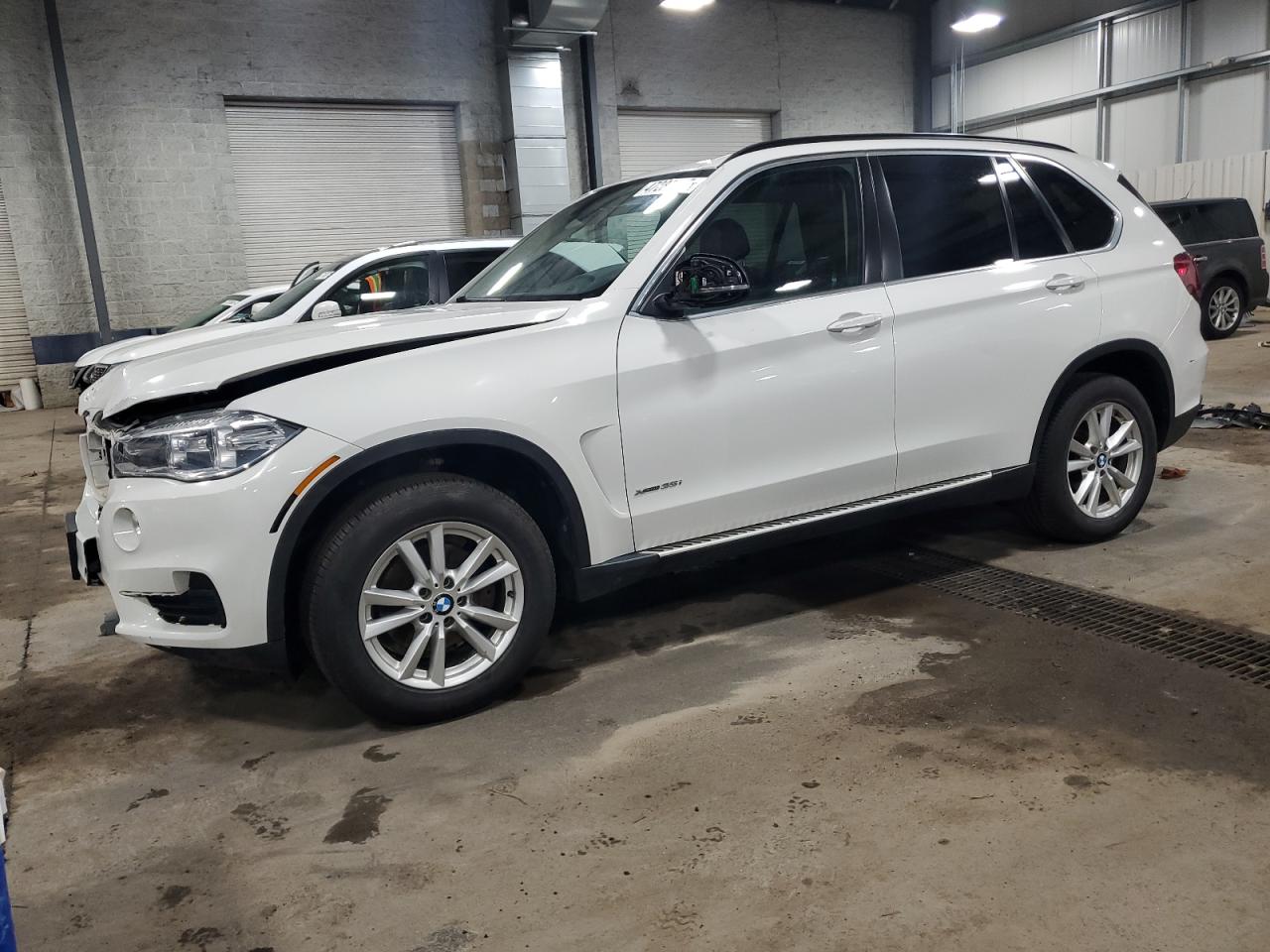 2015 BMW X5 VIN 5UXKR0C57F0P11739