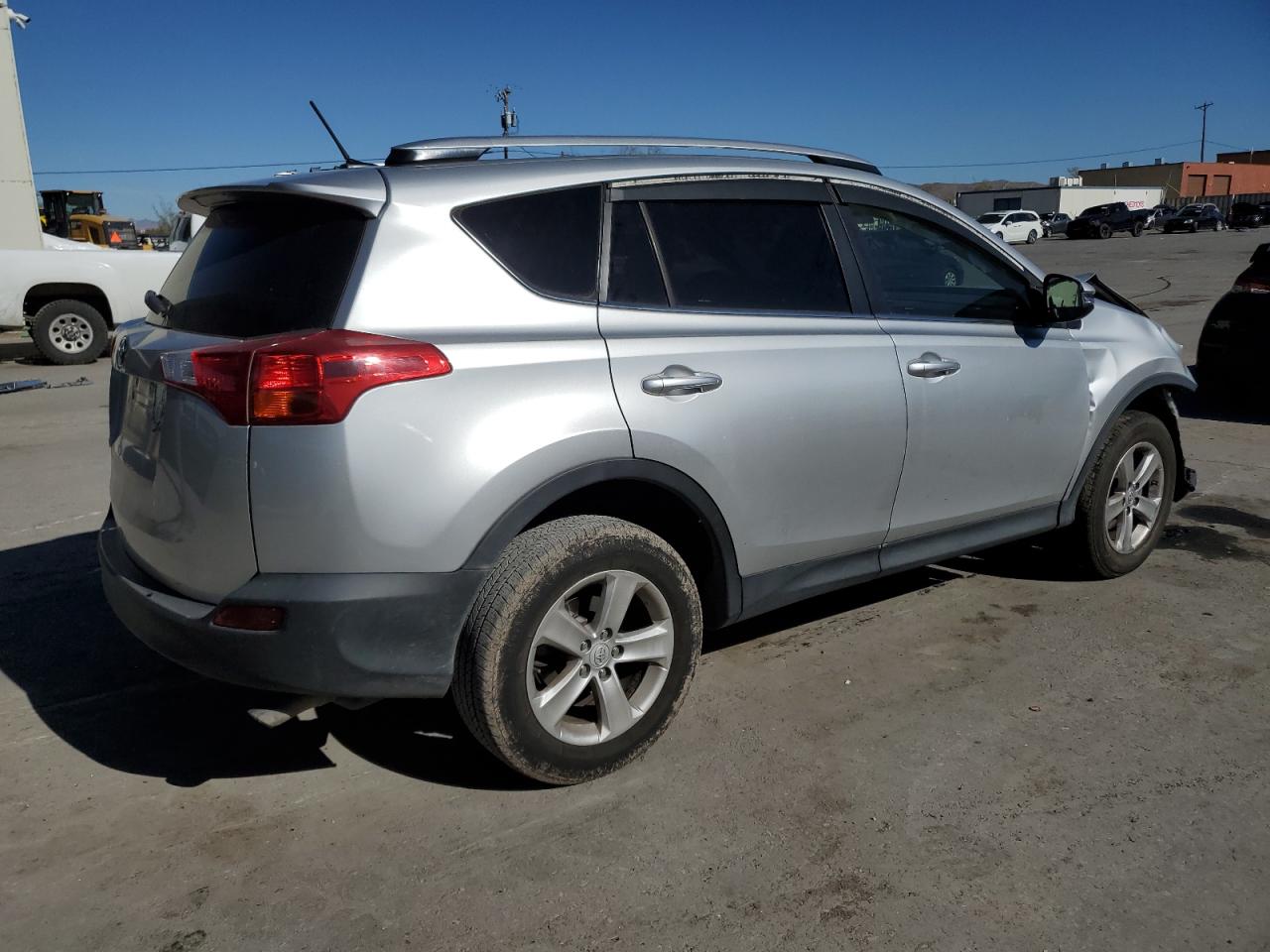 2014 Toyota RAV 4 VIN JTMWFREV5EJ008078 Copart auction photo, front end damage thumbnail 3