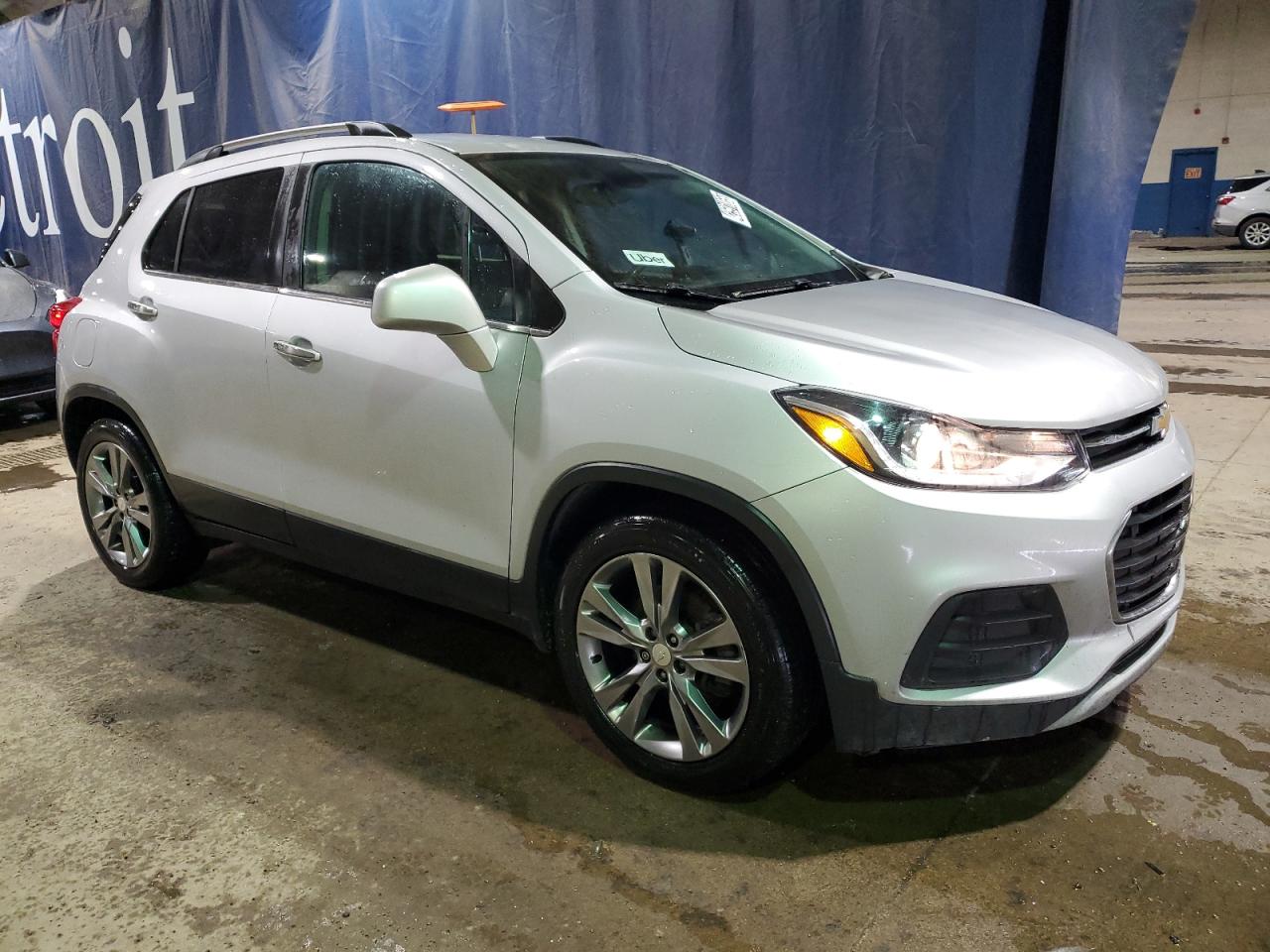 2020 Chevrolet Trax VIN 3GNCJLSB9LL195167 Copart auction photo, mechanical / minor dent/scratches damage thumbnail 4