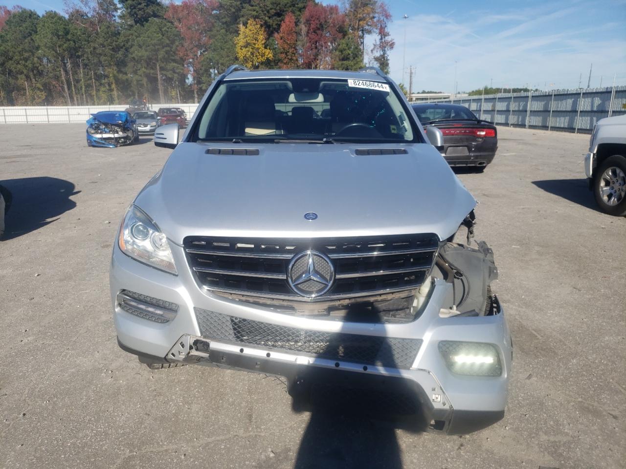 2013 Mercedes-Benz M-klasse VIN 4JGDA5HB8DA210472 Copart auction photo, front end damage thumbnail 5