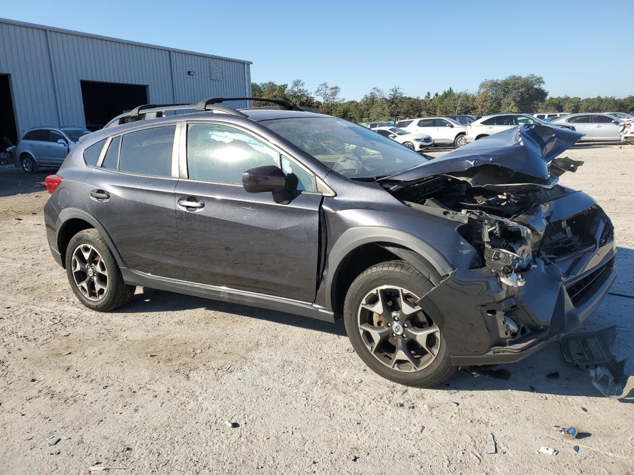 2018 Subaru XV VIN JF2GTADCXJH323380 Copart auction photo, front end / minor dent/scratches damage thumbnail 4