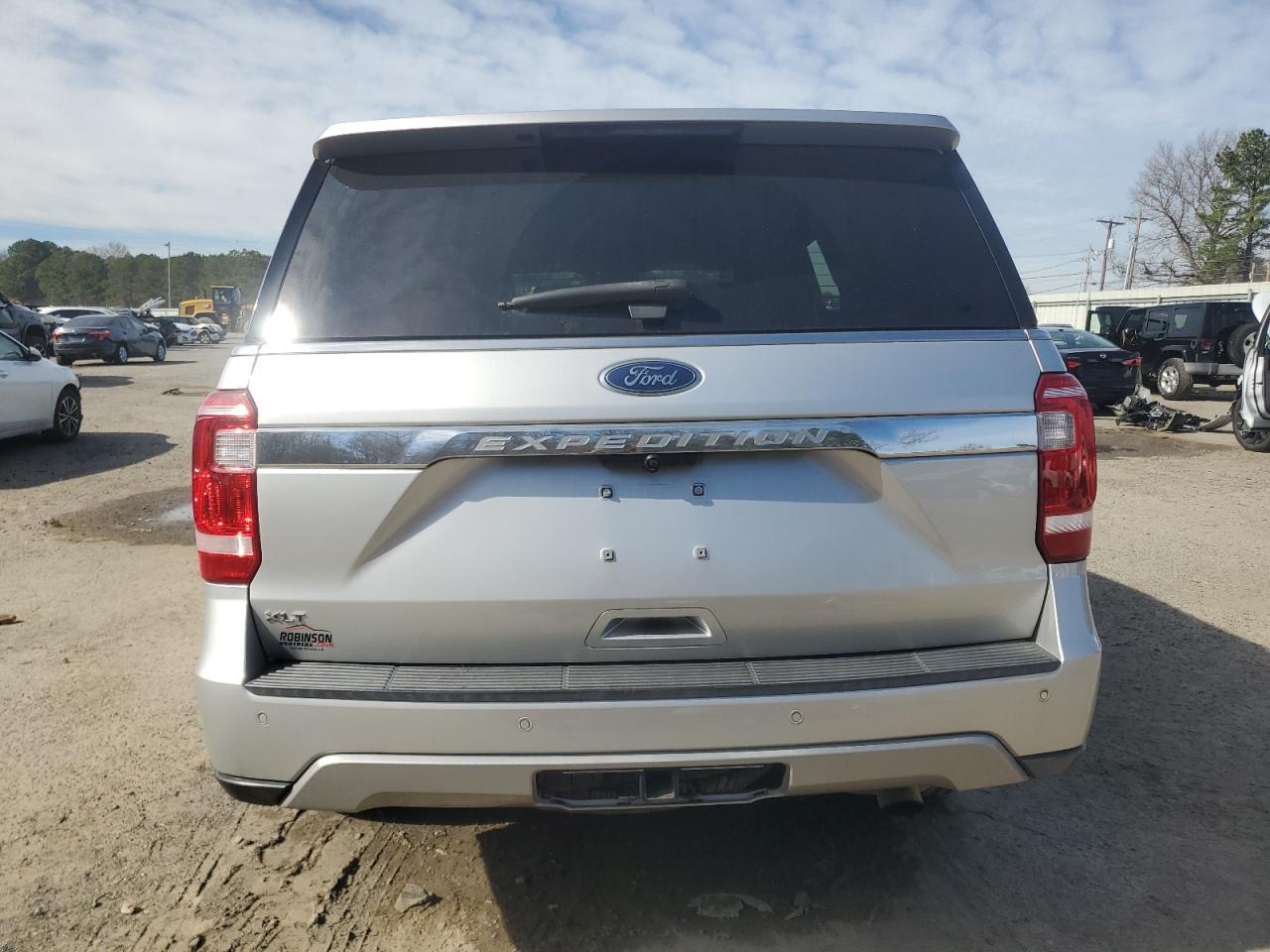 2019 Ford Expedition VIN 1FMJU1HT8KEA75334 Copart auction photo, all over damage thumbnail 6
