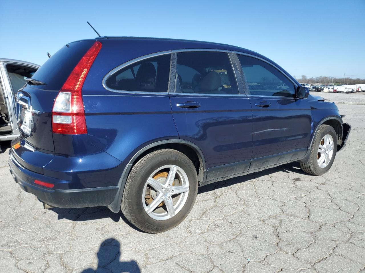 2011 Honda CR-V VIN 5J6RE4H71BL030296 Copart auction photo, front end / side damage thumbnail 3
