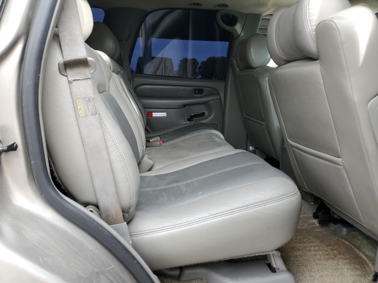 2002 GMC Yukon VIN 1GKEK63U62J184136 Copart auction photo, front end damage thumbnail 11