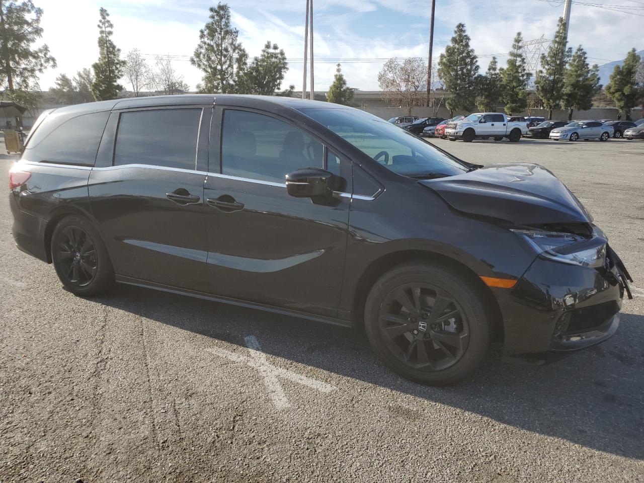 2024 Honda Odyssey VIN 5FNRL6H77RB003415 Copart auction photo, all over damage thumbnail 4