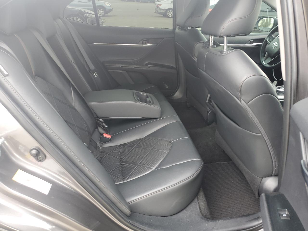 2018 Toyota Camry VIN 4T1BZ1HK8JU005379 Copart auction photo, rear end damage thumbnail 10