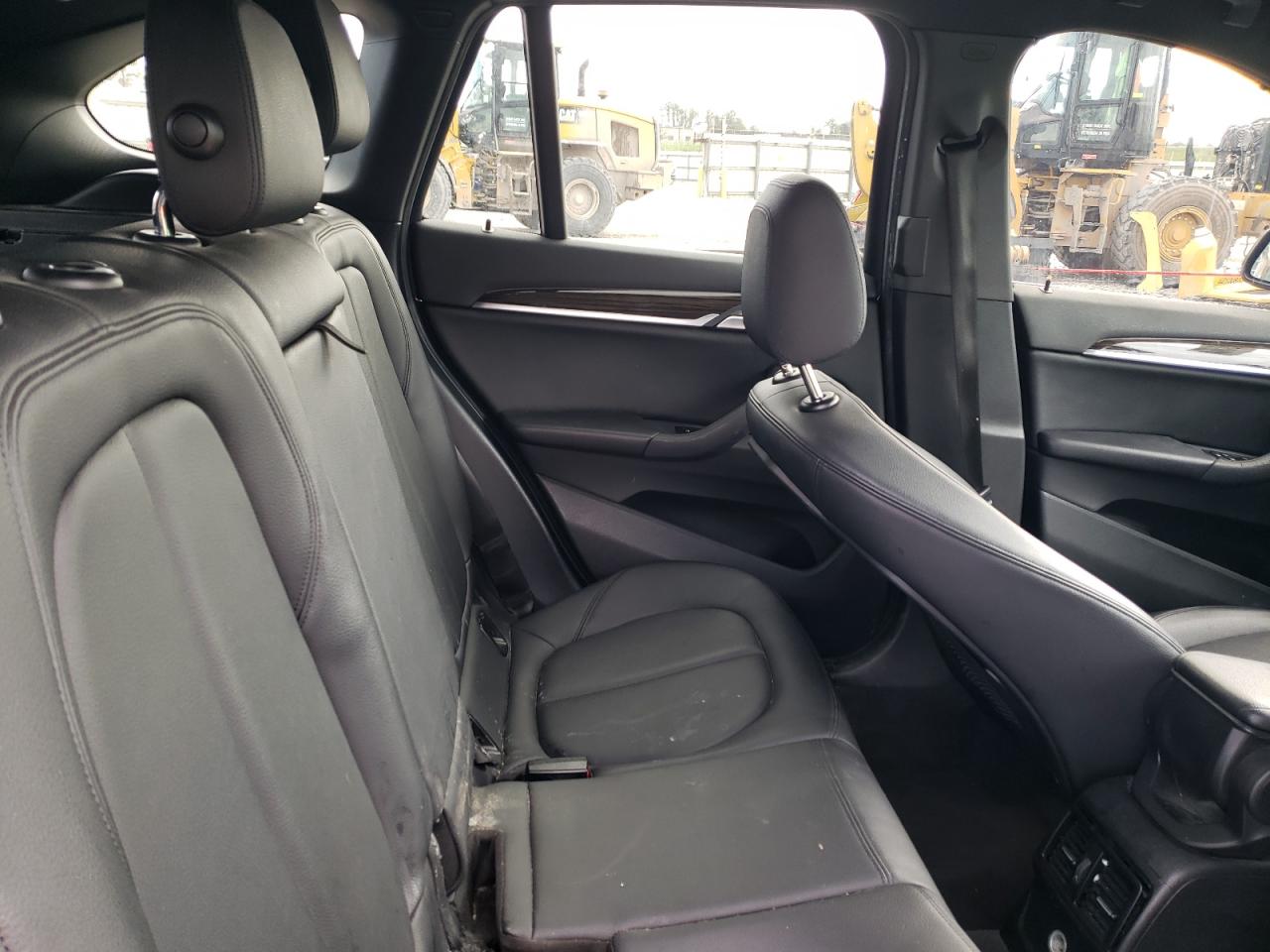 2017 BMW X1 VIN WBXHU7C33H5H36487 Copart auction photo, normal wear damage thumbnail 11