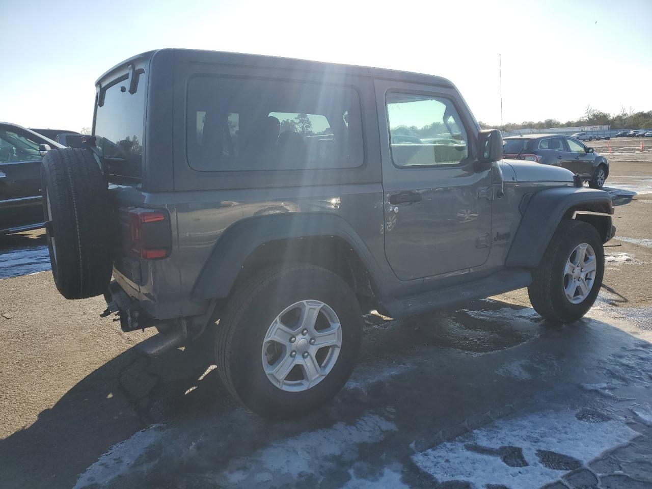 2021 Jeep Wrangler VIN 1C4GJXAN8MW666671 Copart auction photo, rear end / side damage thumbnail 3