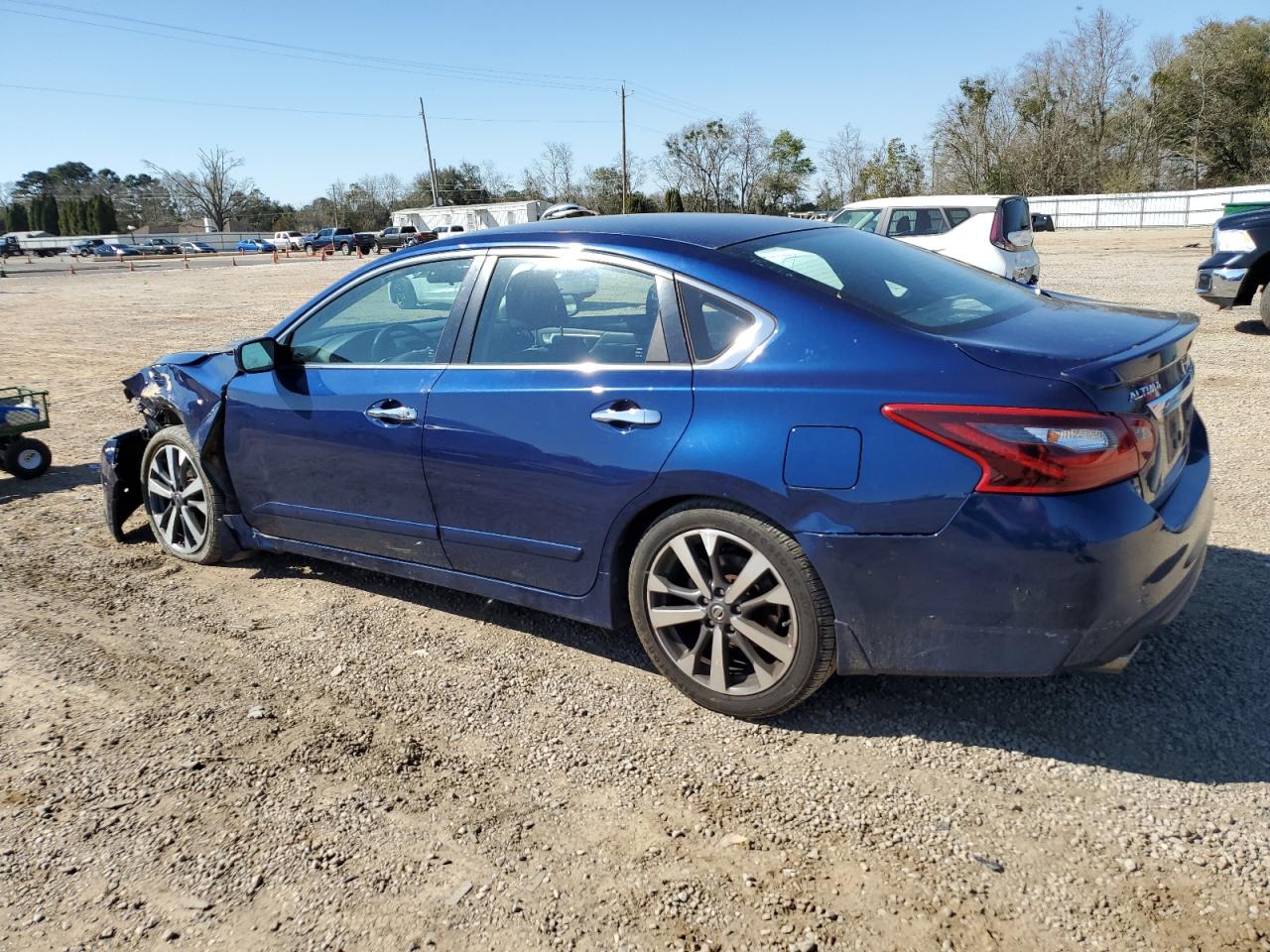 2017 Nissan Altima VIN 1N4AL3AP3HC147793 Copart auction photo, front end damage thumbnail 2