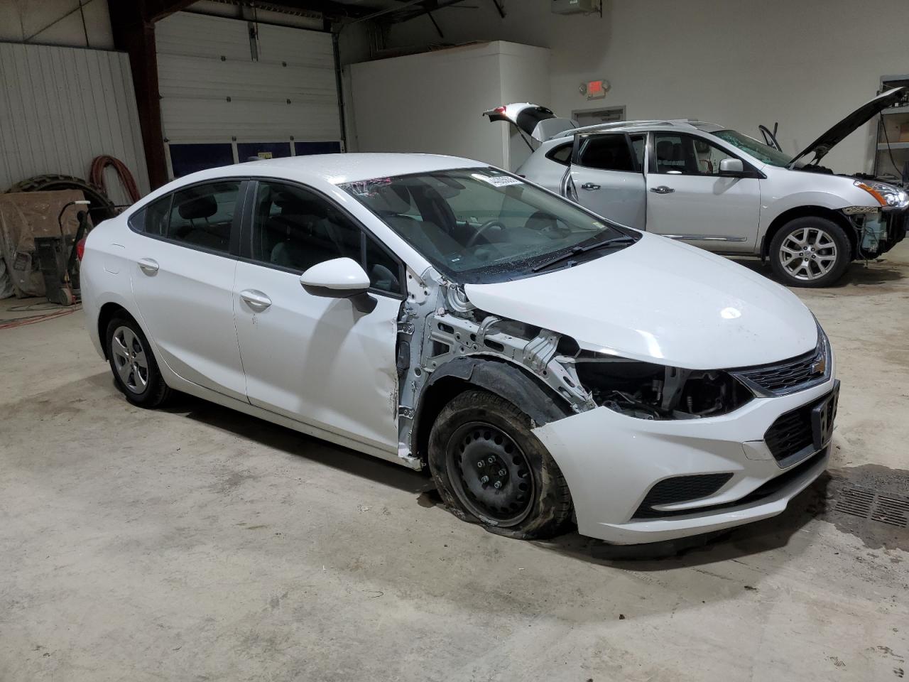 2018 Chevrolet Cruze VIN 1G1BC5SM3J7169587 Copart auction photo, front end / side damage thumbnail 4