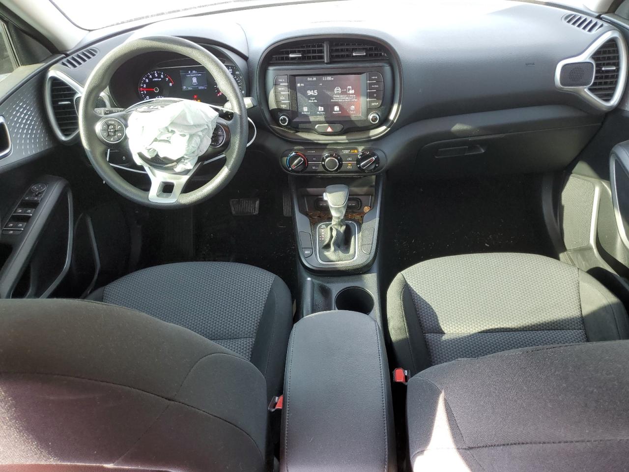 2021 KIA Soul VIN KNDJ23AU0M7789703 Copart auction photo, front end damage thumbnail 8