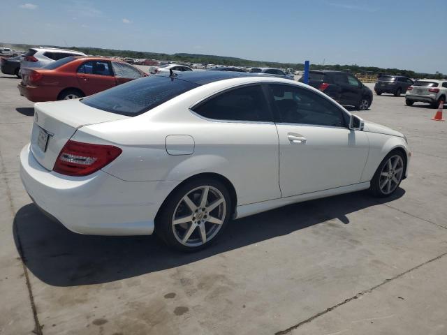 2013 Mercedes-Benz C-klasse VIN WDDGJ4HB6DG003724 Copart auction photo, front end damage thumbnail 3