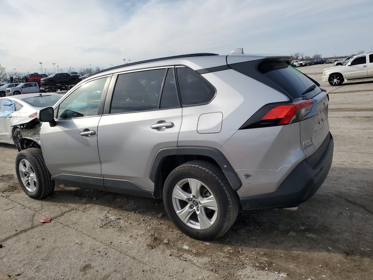 2020 Toyota RAV 4 VIN 2T3W1RFV0LC082974 Copart auction photo, front end damage thumbnail 2