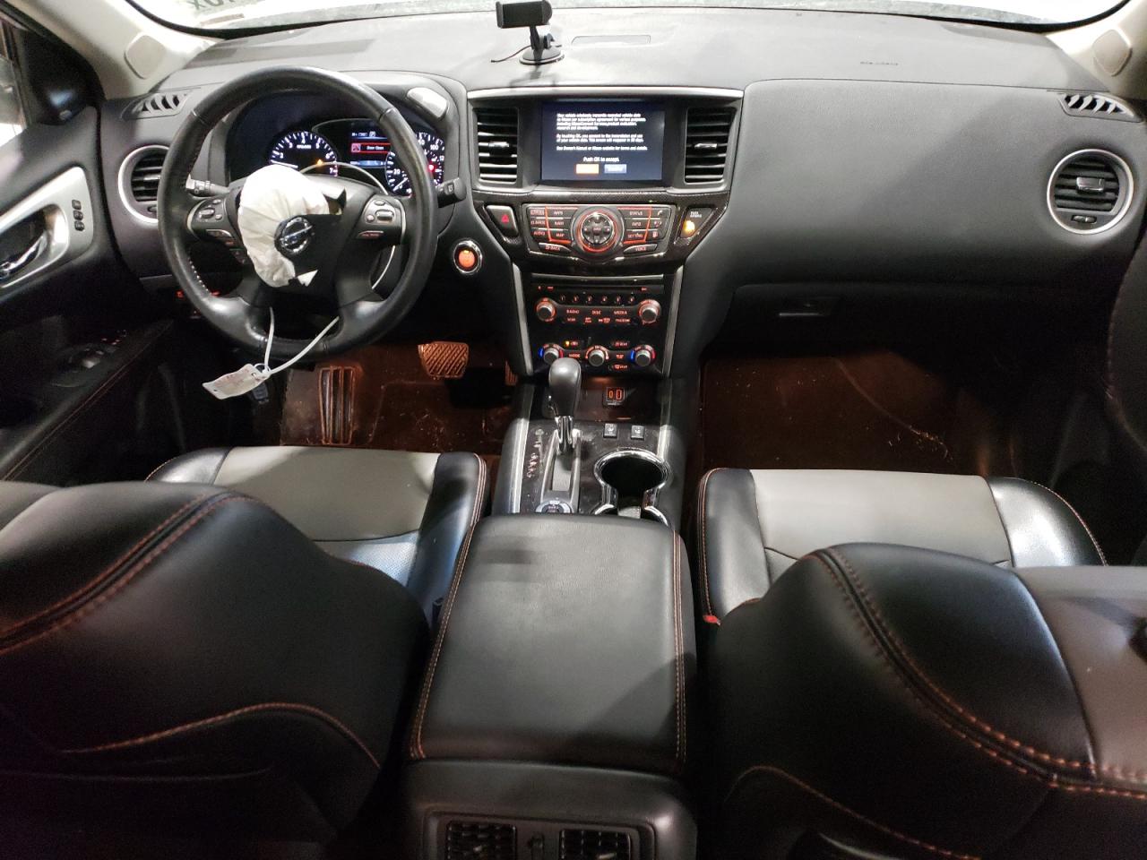 2020 Nissan Pathfinder VIN 5N1DR2CMXLC615610 Copart auction photo, front end / hail damage thumbnail 8