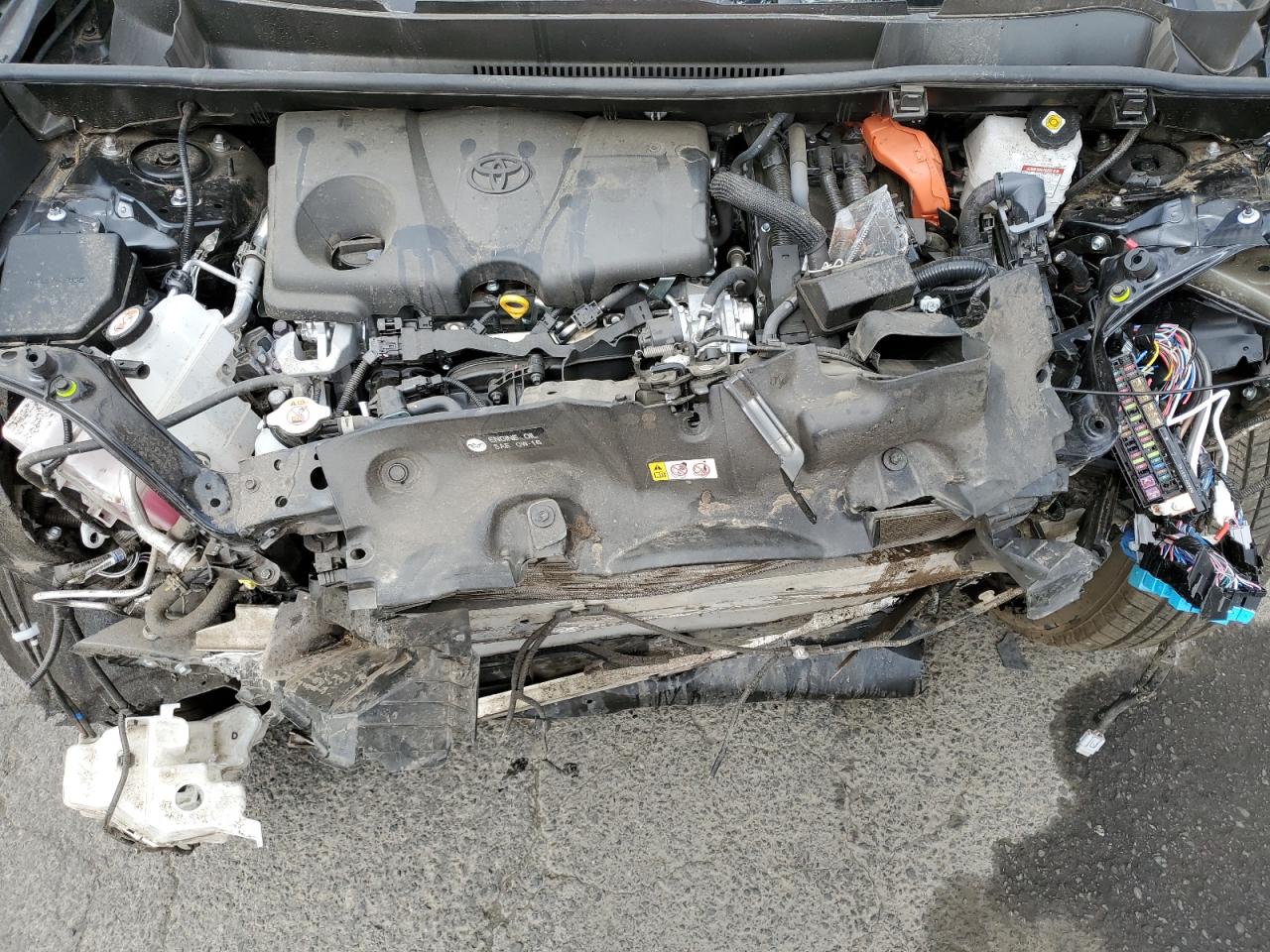 2022 Toyota RAV 4 VIN JTM16RFV8ND529660 Copart auction photo, all over damage thumbnail 11