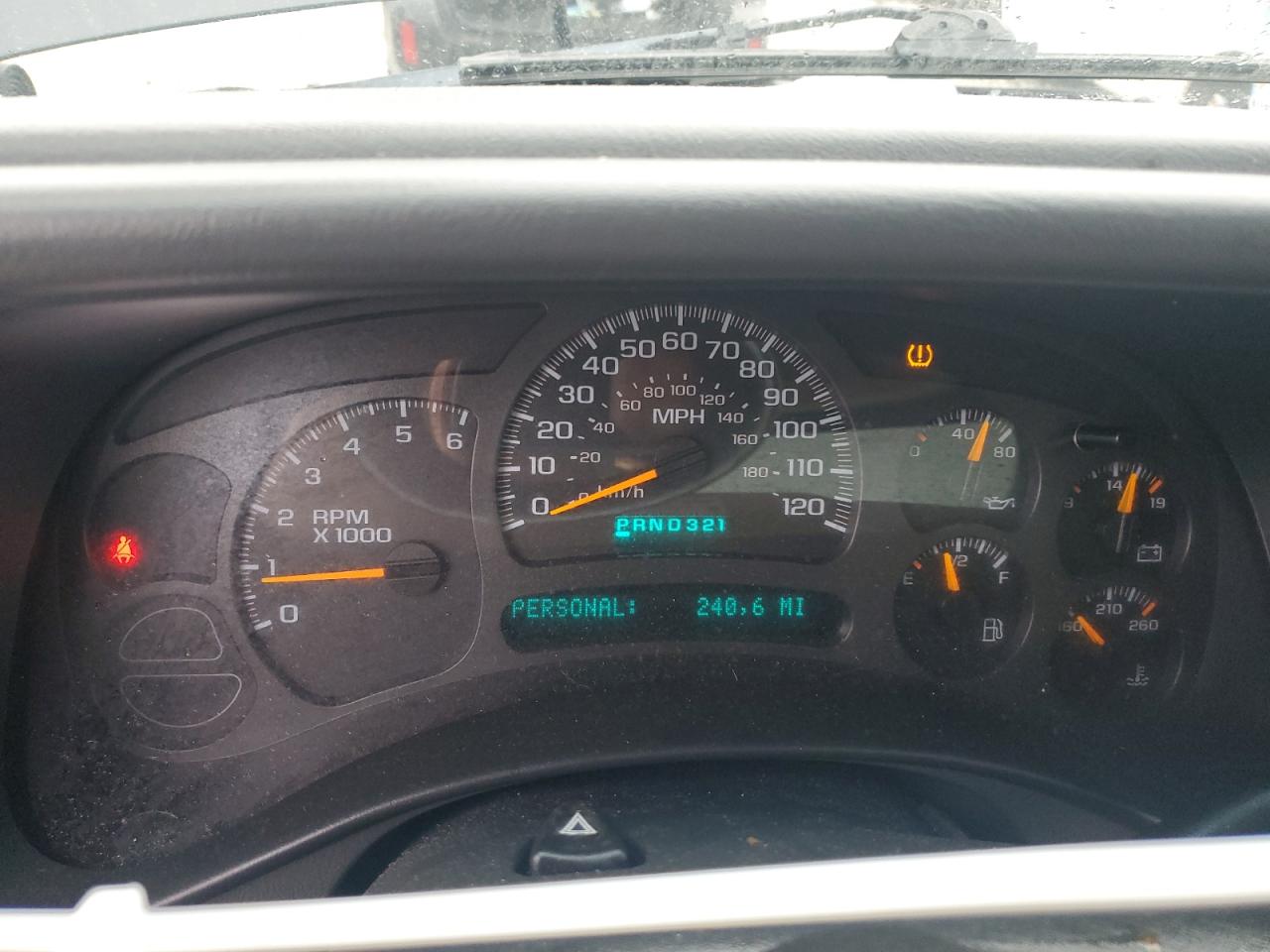 2004 Chevrolet Suburban VIN 1GNFK16Z34J248881 Copart auction photo, all over damage thumbnail 9