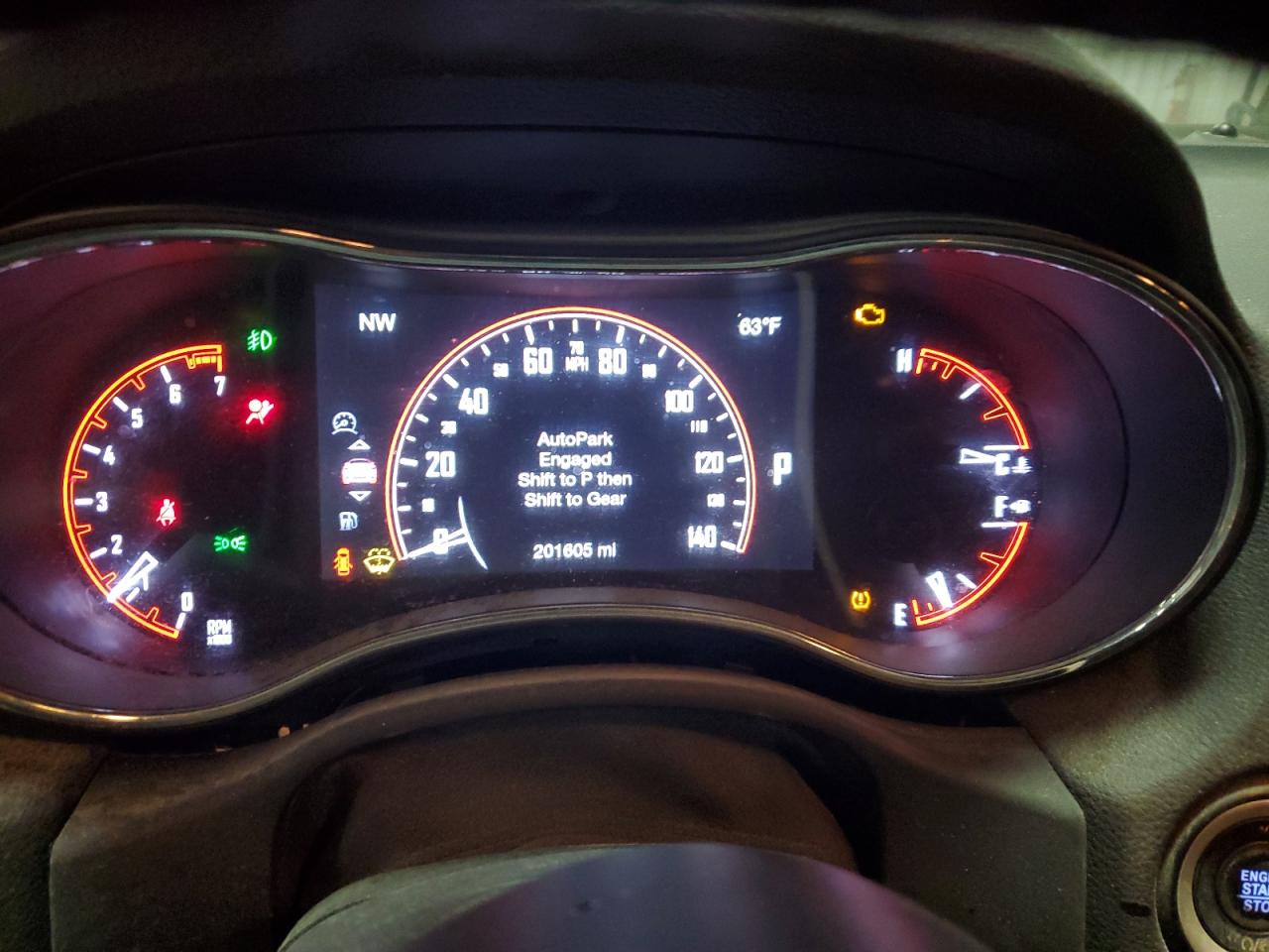 2017 Dodge Durango VIN 1C4RDJDG1HC905141 Copart auction photo, front end / minor dent/scratches damage thumbnail 9