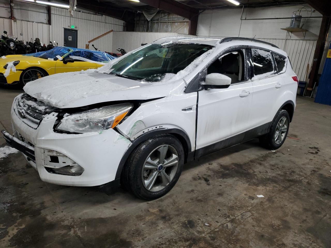 2014 Ford Escape VIN 1FMCU9GX7EUA71135